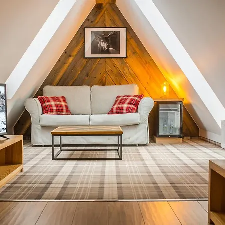 Gosciniec Kuznice 자코파네